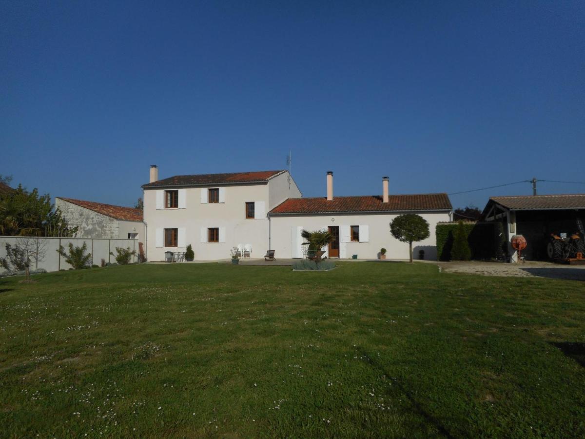 Le Logis De L'Etore Saint-Jean-d'Angely Ngoại thất bức ảnh